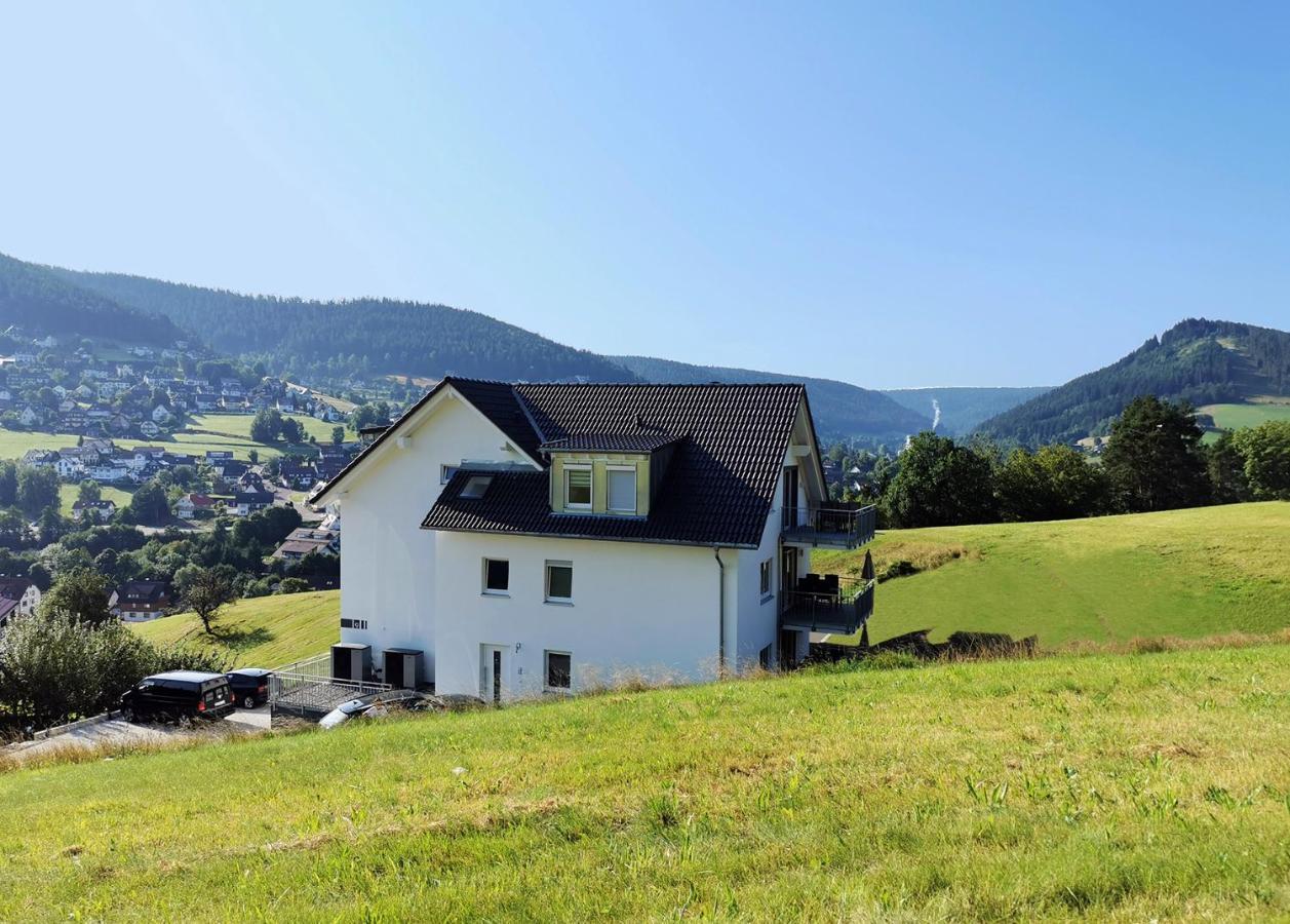 Rehkitz Apartamento Baiersbronn Exterior foto