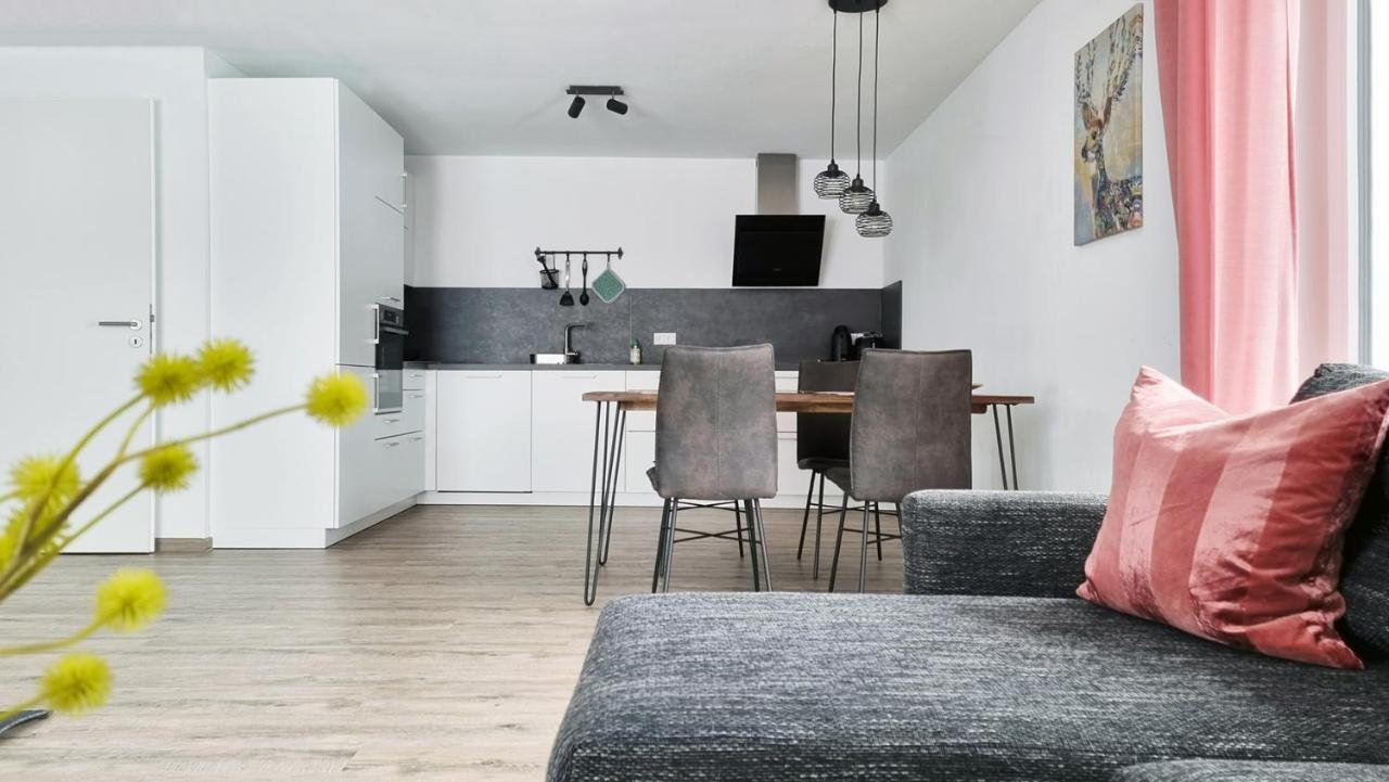 Rehkitz Apartamento Baiersbronn Exterior foto